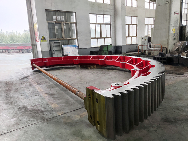 鑄鋼件加工廠家講解為何大型鑄鋼件有這個(gè)或哪個(gè)缺陷的原因？