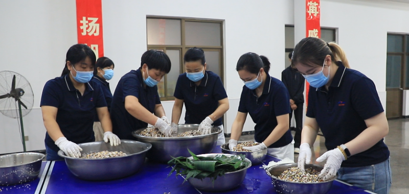 大型鑄鋼廠-騰飛鑄鋼端午節(jié)這樣過！
