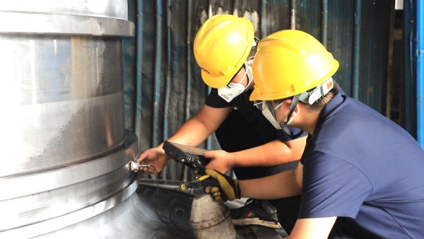 大型鑄鋼廠超聲波探傷現(xiàn)場情況如何？