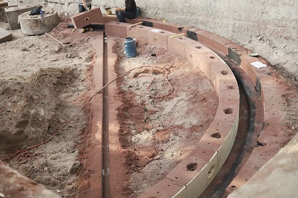 為什么機(jī)器替代不了了手工造型？大型鑄造加工廠家告訴您是什么原因